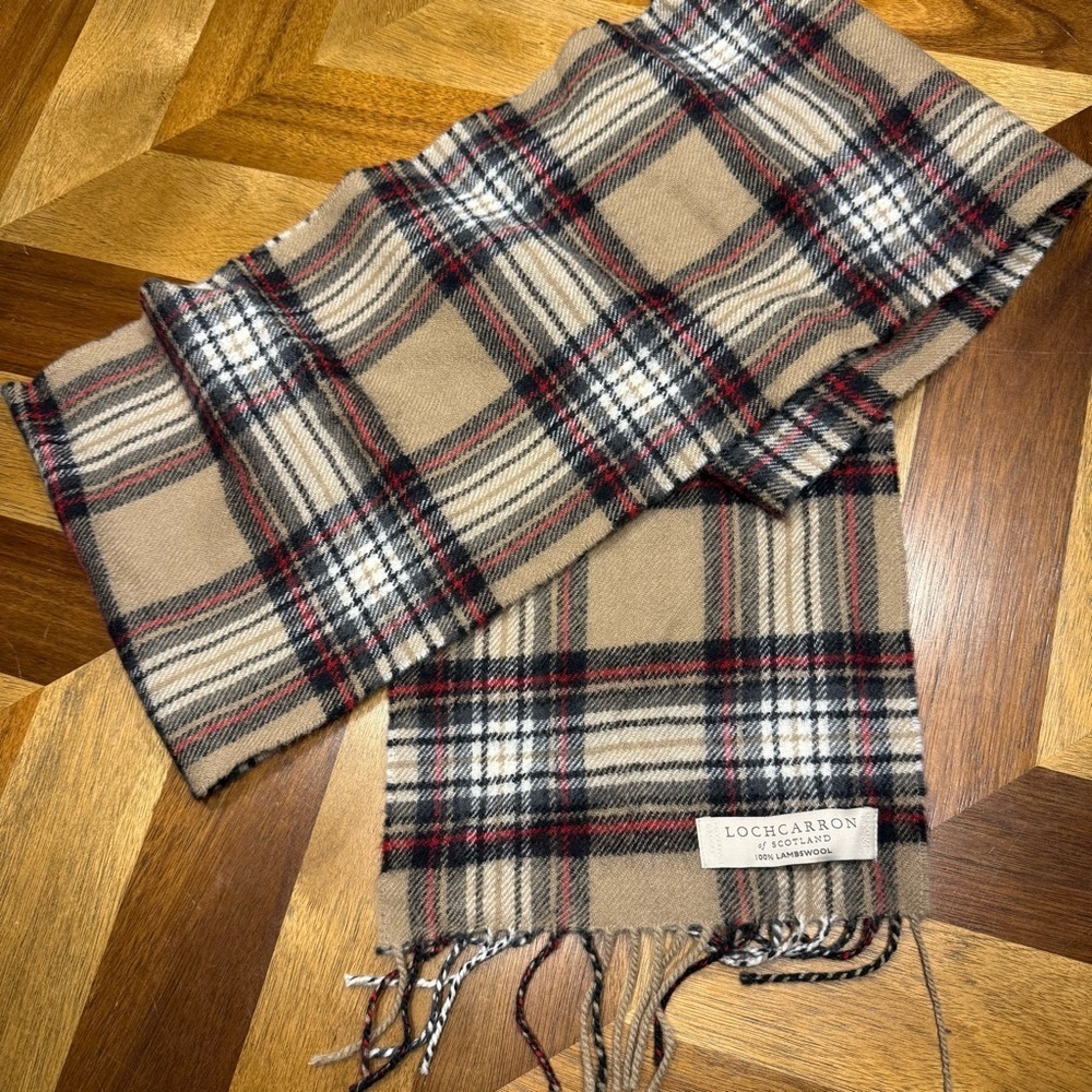 Lochcarron of Scotland 100% Lambs Wool Beige and Black Checkered Scarf 62 inches